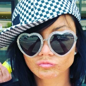 Meet your Posher, Jillian